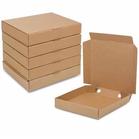 Plain kraft pizza boxes